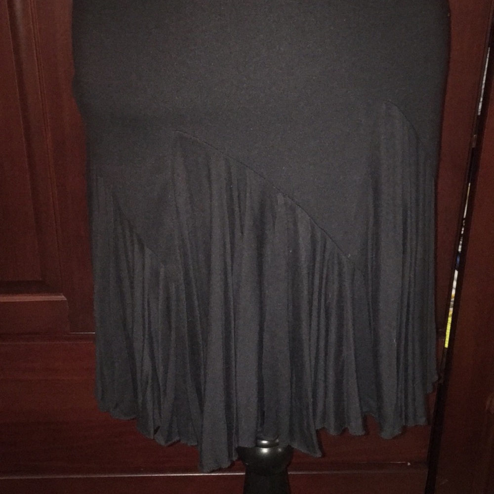 Dress - Picture 2 of 6